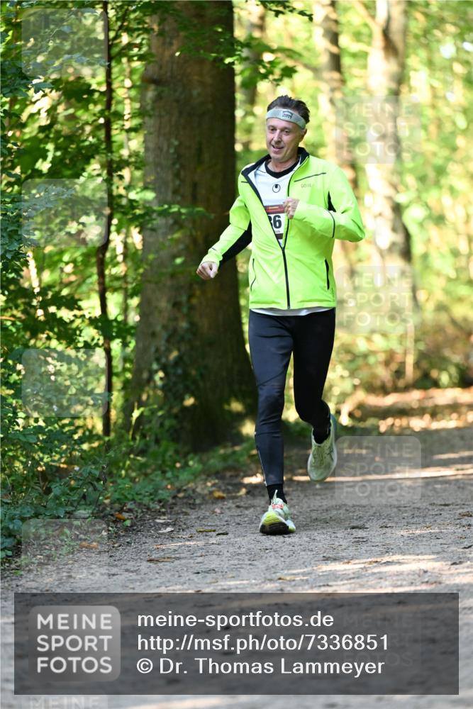 06.10.2024 - Bramfelder Halbmarathon 2024 Dr. Thomas Lammeyer http://msf.ph/oto/7336851 06.10.2024 10:17:23 Laufen 6 meine-sportfotos.de