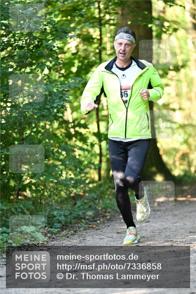 06.10.2024 - Bramfelder Halbmarathon 2024 Dr. Thomas Lammeyer http://msf.ph/oto/7336858 06.10.2024 10:17:24 Laufen 36 meine-sportfotos.de