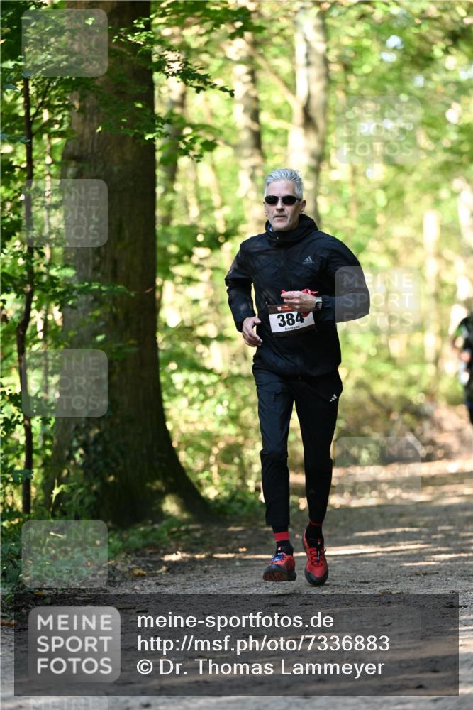 06.10.2024 - Bramfelder Halbmarathon 2024 Dr. Thomas Lammeyer http://msf.ph/oto/7336883 06.10.2024 10:17:39 Laufen 384 meine-sportfotos.de