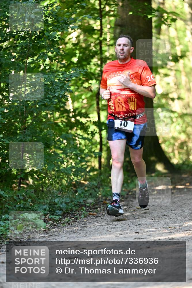 06.10.2024 - Bramfelder Halbmarathon 2024 Dr. Thomas Lammeyer http://msf.ph/oto/7336936 06.10.2024 10:18:04 Laufen 10, 20 meine-sportfotos.de