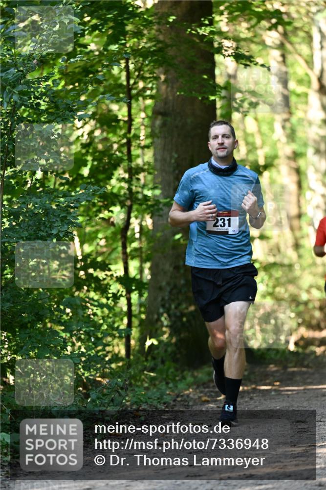 06.10.2024 - Bramfelder Halbmarathon 2024 Dr. Thomas Lammeyer http://msf.ph/oto/7336948 06.10.2024 10:18:19 Laufen 231, 51 meine-sportfotos.de