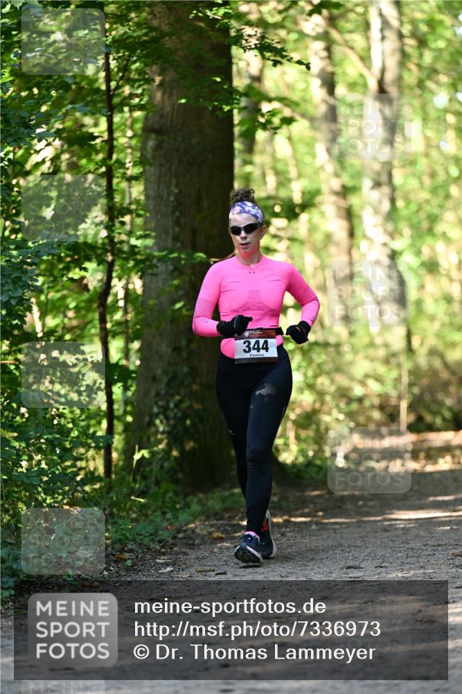 06.10.2024 - Bramfelder Halbmarathon 2024 Dr. Thomas Lammeyer http://msf.ph/oto/7336973 06.10.2024 10:18:28 Laufen 344 meine-sportfotos.de