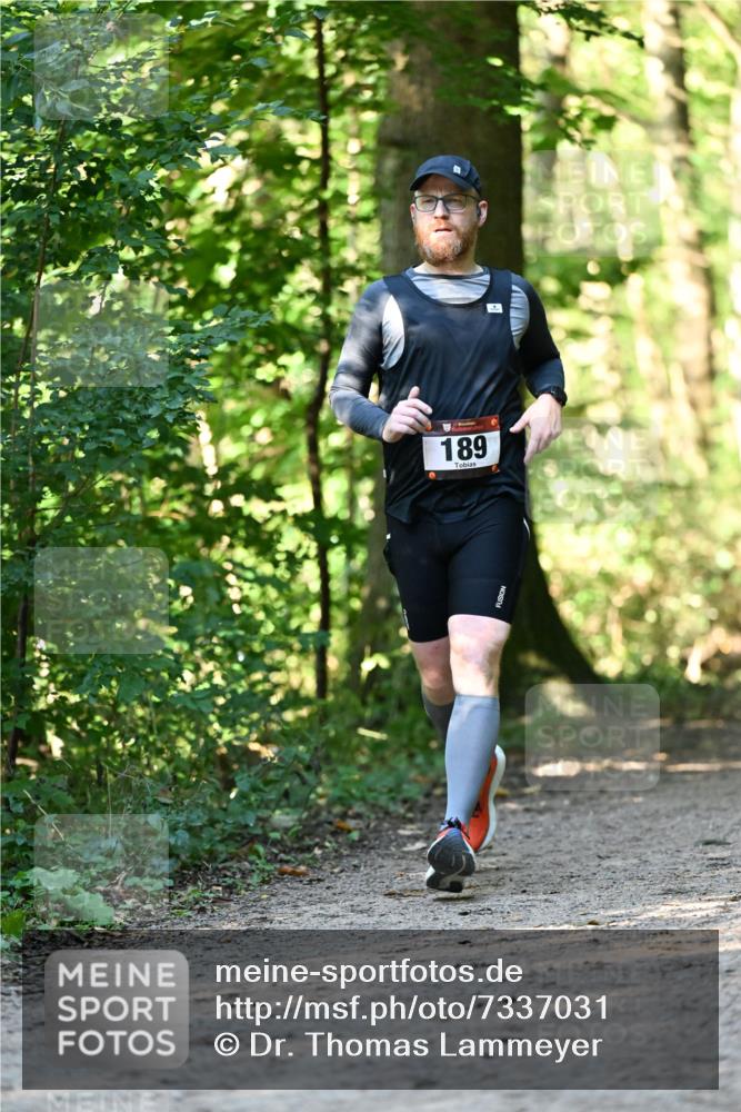 06.10.2024 - Bramfelder Halbmarathon 2024 Dr. Thomas Lammeyer http://msf.ph/oto/7337031 06.10.2024 10:18:41 Laufen 189 meine-sportfotos.de