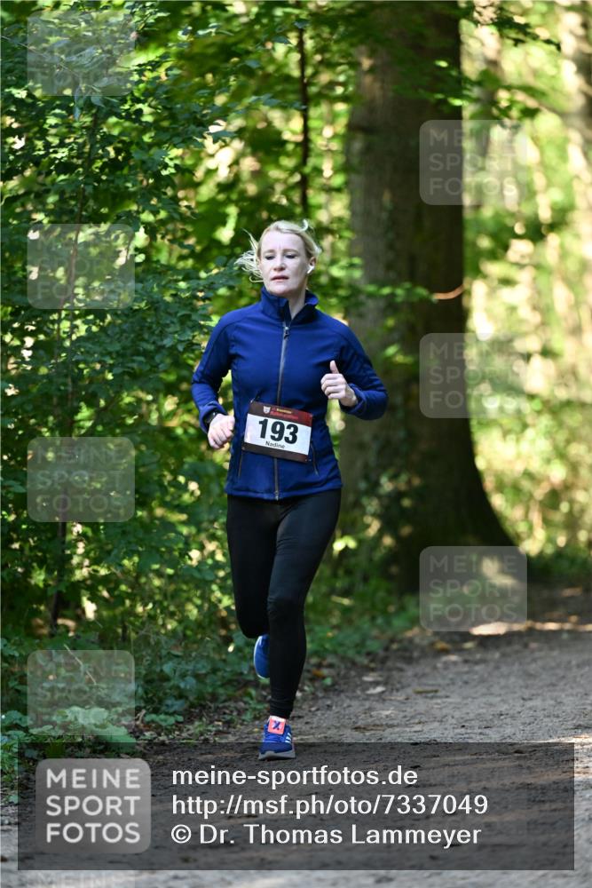 06.10.2024 - Bramfelder Halbmarathon 2024 Dr. Thomas Lammeyer http://msf.ph/oto/7337049 06.10.2024 10:18:55 Laufen 193 meine-sportfotos.de