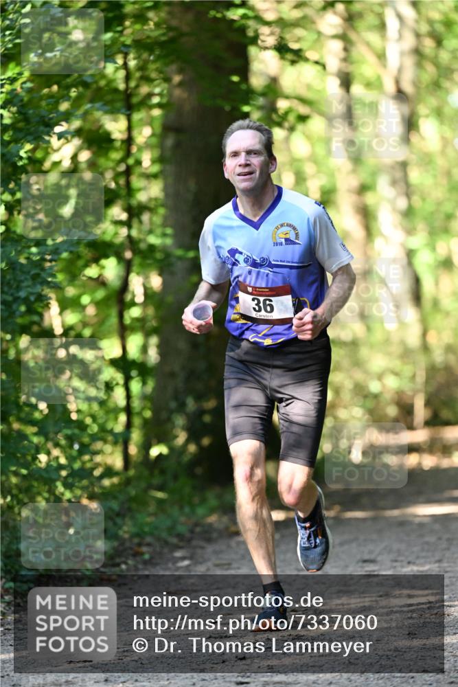 06.10.2024 - Bramfelder Halbmarathon 2024 Dr. Thomas Lammeyer http://msf.ph/oto/7337060 06.10.2024 10:18:58 Laufen 2010, 200, 36 meine-sportfotos.de