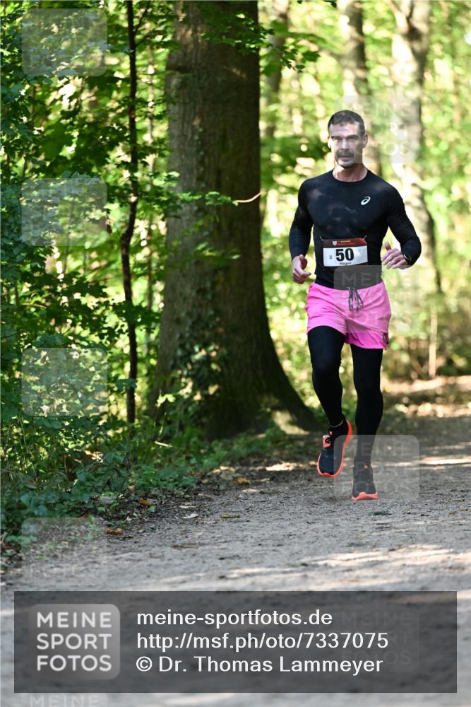 06.10.2024 - Bramfelder Halbmarathon 2024 Dr. Thomas Lammeyer http://msf.ph/oto/7337075 06.10.2024 10:19:24 Laufen 50 meine-sportfotos.de