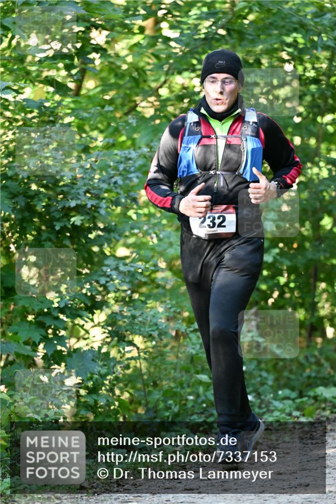 06.10.2024 - Bramfelder Halbmarathon 2024 Dr. Thomas Lammeyer http://msf.ph/oto/7337153 06.10.2024 10:19:50 Laufen 232, 3 meine-sportfotos.de