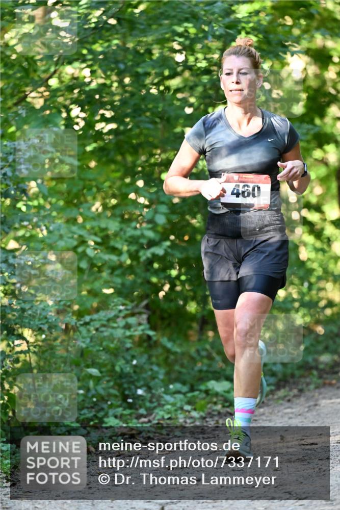 06.10.2024 - Bramfelder Halbmarathon 2024 Dr. Thomas Lammeyer http://msf.ph/oto/7337171 06.10.2024 10:20:04 Laufen 460 meine-sportfotos.de