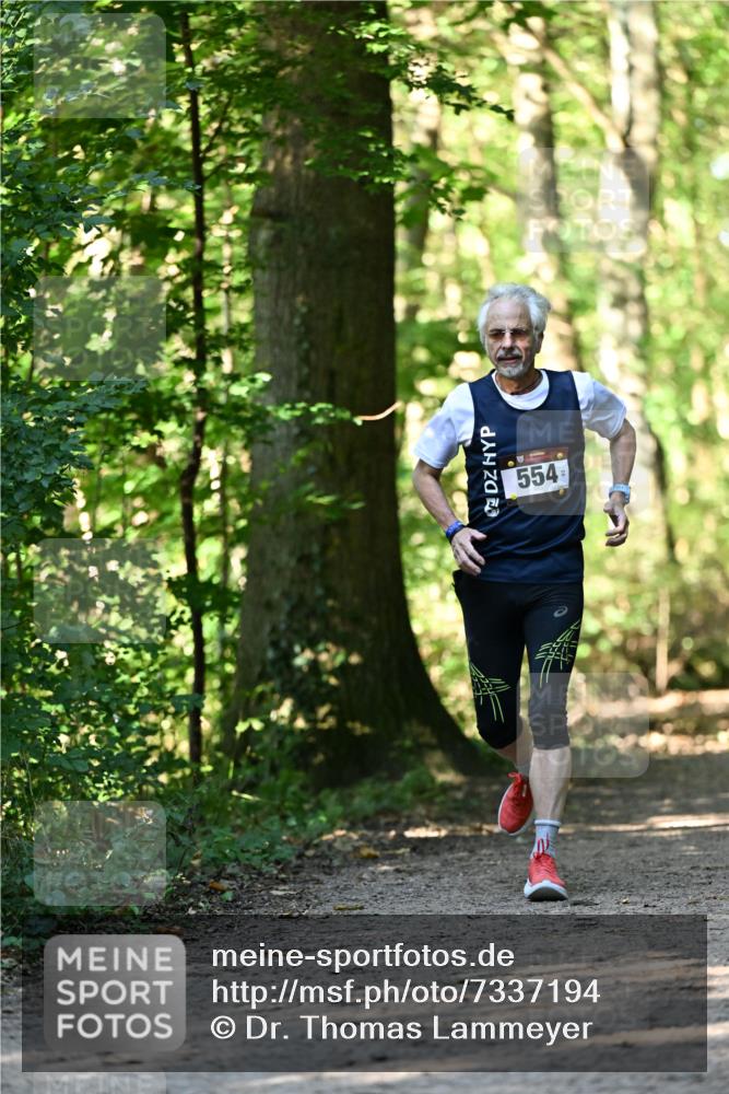 06.10.2024 - Bramfelder Halbmarathon 2024 Dr. Thomas Lammeyer http://msf.ph/oto/7337194 06.10.2024 10:20:12 Laufen  meine-sportfotos.de