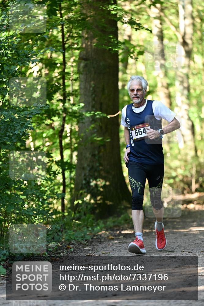 06.10.2024 - Bramfelder Halbmarathon 2024 Dr. Thomas Lammeyer http://msf.ph/oto/7337196 06.10.2024 10:20:13 Laufen 554 meine-sportfotos.de