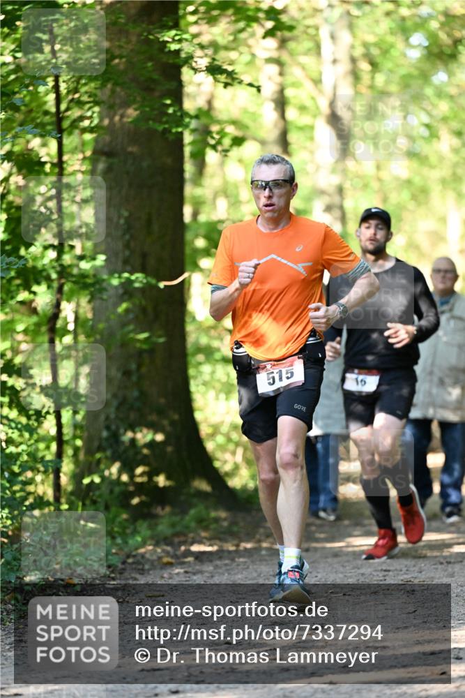 06.10.2024 - Bramfelder Halbmarathon 2024 Dr. Thomas Lammeyer http://msf.ph/oto/7337294 06.10.2024 10:20:42 Laufen 515 meine-sportfotos.de