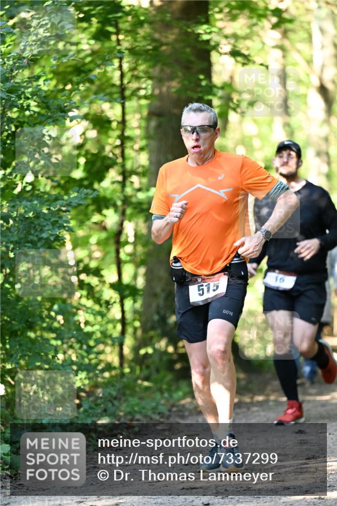 06.10.2024 - Bramfelder Halbmarathon 2024 Dr. Thomas Lammeyer http://msf.ph/oto/7337299 06.10.2024 10:20:42 Laufen 515, 16 meine-sportfotos.de