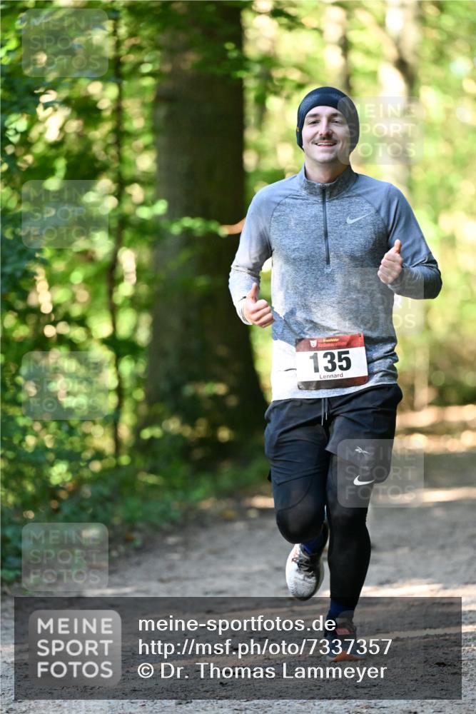 06.10.2024 - Bramfelder Halbmarathon 2024 Dr. Thomas Lammeyer http://msf.ph/oto/7337357 06.10.2024 10:21:01 Laufen 135 meine-sportfotos.de