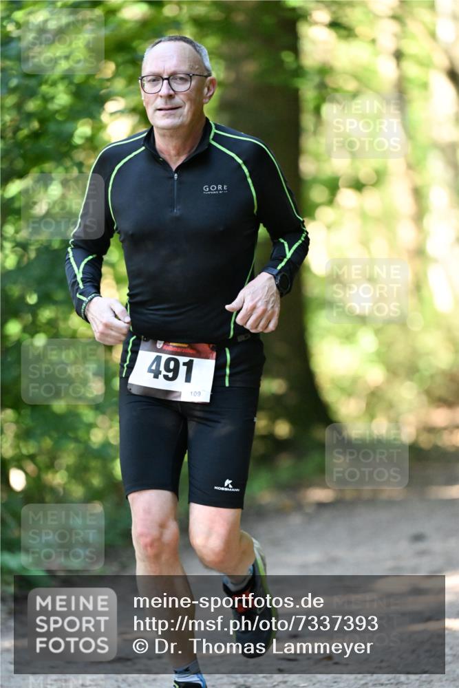 06.10.2024 - Bramfelder Halbmarathon 2024 Dr. Thomas Lammeyer http://msf.ph/oto/7337393 06.10.2024 10:21:09 Laufen 491, 109 meine-sportfotos.de