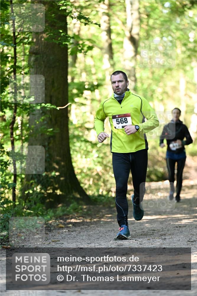 06.10.2024 - Bramfelder Halbmarathon 2024 Dr. Thomas Lammeyer http://msf.ph/oto/7337423 06.10.2024 10:21:16 Laufen 568 meine-sportfotos.de