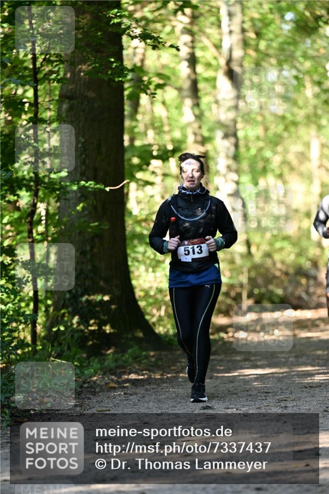 06.10.2024 - Bramfelder Halbmarathon 2024 Dr. Thomas Lammeyer http://msf.ph/oto/7337437 06.10.2024 10:21:20 Laufen 513 meine-sportfotos.de