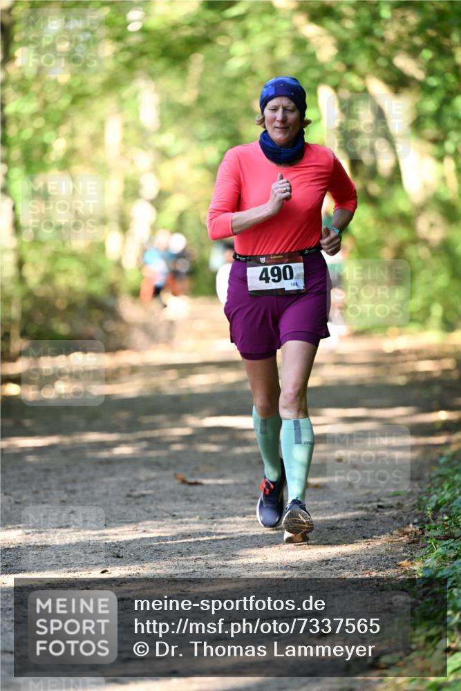 06.10.2024 - Bramfelder Halbmarathon 2024 Dr. Thomas Lammeyer http://msf.ph/oto/7337565 06.10.2024 10:22:07 Laufen 490, 108 meine-sportfotos.de