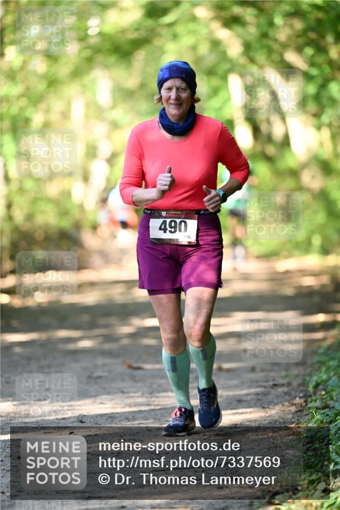 06.10.2024 - Bramfelder Halbmarathon 2024 Dr. Thomas Lammeyer http://msf.ph/oto/7337569 06.10.2024 10:22:08 Laufen 490, 108 meine-sportfotos.de