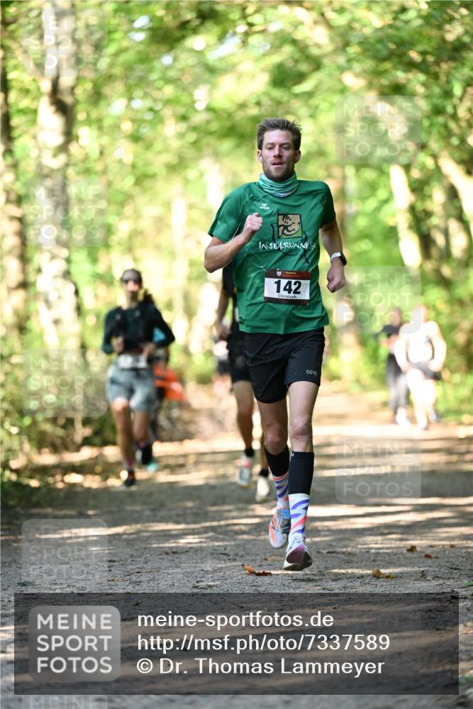 06.10.2024 - Bramfelder Halbmarathon 2024 Dr. Thomas Lammeyer http://msf.ph/oto/7337589 06.10.2024 10:22:14 Laufen 142 meine-sportfotos.de