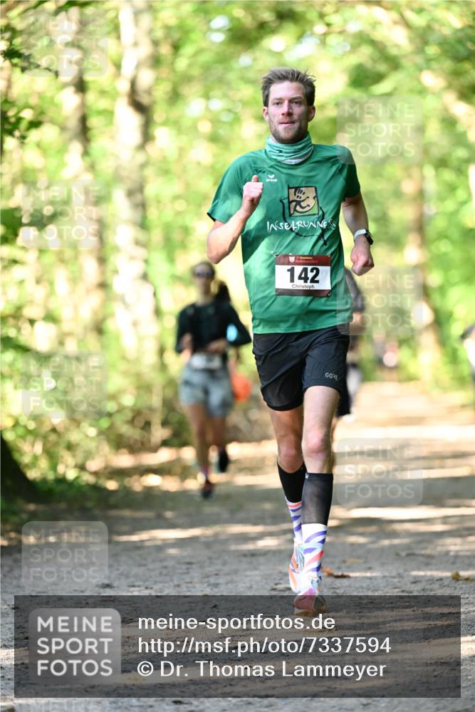 06.10.2024 - Bramfelder Halbmarathon 2024 Dr. Thomas Lammeyer http://msf.ph/oto/7337594 06.10.2024 10:22:15 Laufen 142 meine-sportfotos.de