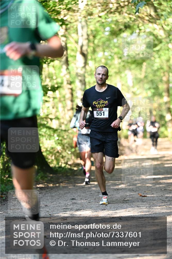 06.10.2024 - Bramfelder Halbmarathon 2024 Dr. Thomas Lammeyer http://msf.ph/oto/7337601 06.10.2024 10:22:17 Laufen 42, 00000, 0, 000, 551, 188 meine-sportfotos.de