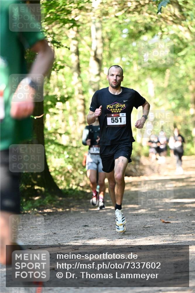 06.10.2024 - Bramfelder Halbmarathon 2024 Dr. Thomas Lammeyer http://msf.ph/oto/7337602 06.10.2024 10:22:17 Laufen 00000, 0, 000, 3188, 551 meine-sportfotos.de