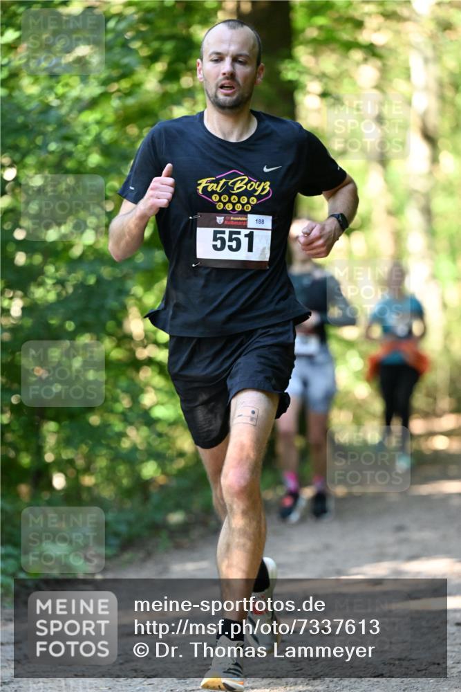 06.10.2024 - Bramfelder Halbmarathon 2024 Dr. Thomas Lammeyer http://msf.ph/oto/7337613 06.10.2024 10:22:18 Laufen 551, 188 meine-sportfotos.de