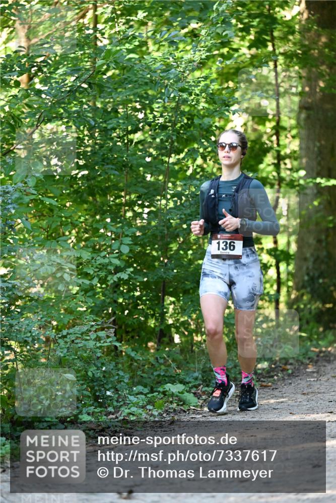 06.10.2024 - Bramfelder Halbmarathon 2024 Dr. Thomas Lammeyer http://msf.ph/oto/7337617 06.10.2024 10:22:20 Laufen 136 meine-sportfotos.de