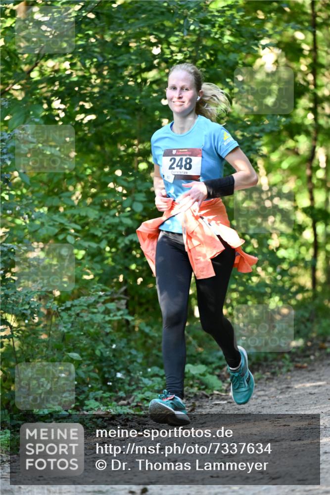 06.10.2024 - Bramfelder Halbmarathon 2024 Dr. Thomas Lammeyer http://msf.ph/oto/7337634 06.10.2024 10:22:23 Laufen 248 meine-sportfotos.de
