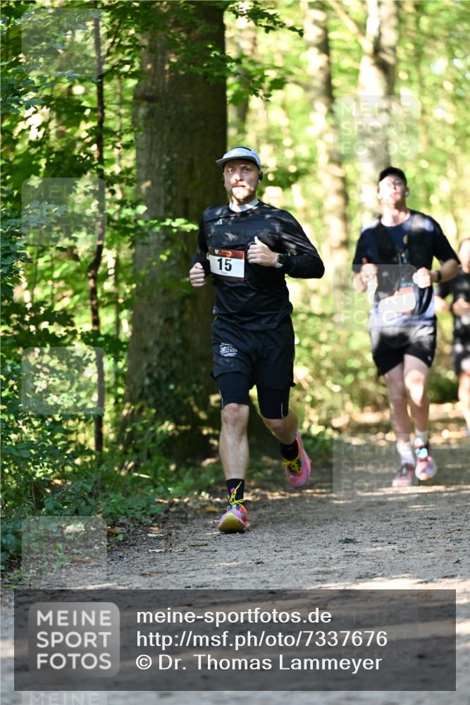 06.10.2024 - Bramfelder Halbmarathon 2024 Dr. Thomas Lammeyer http://msf.ph/oto/7337676 06.10.2024 10:22:35 Laufen 15 meine-sportfotos.de