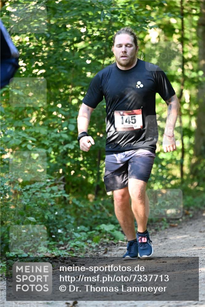 06.10.2024 - Bramfelder Halbmarathon 2024 Dr. Thomas Lammeyer http://msf.ph/oto/7337713 06.10.2024 10:22:42 Laufen 145, 82 meine-sportfotos.de