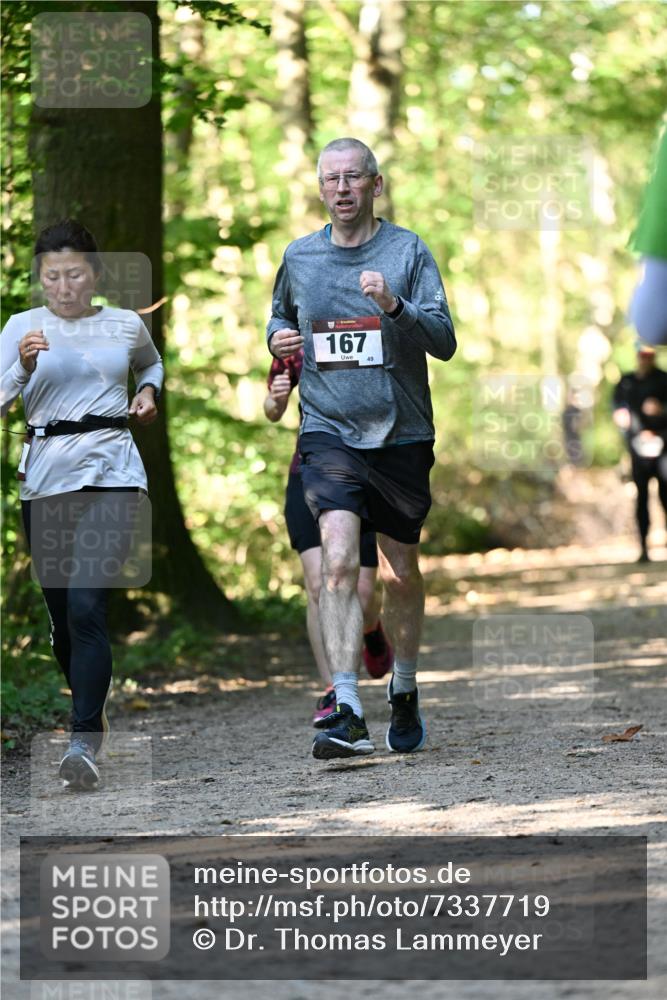 06.10.2024 - Bramfelder Halbmarathon 2024 Dr. Thomas Lammeyer http://msf.ph/oto/7337719 06.10.2024 10:22:51 Laufen 167, 49 meine-sportfotos.de