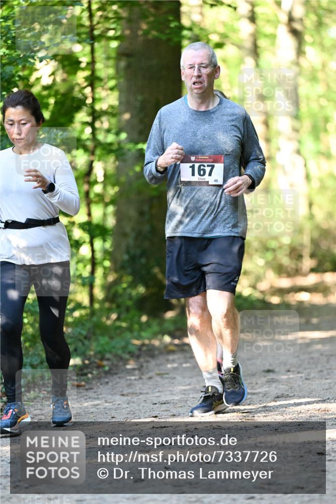 06.10.2024 - Bramfelder Halbmarathon 2024 Dr. Thomas Lammeyer http://msf.ph/oto/7337726 06.10.2024 10:22:52 Laufen 33, 167, 49 meine-sportfotos.de