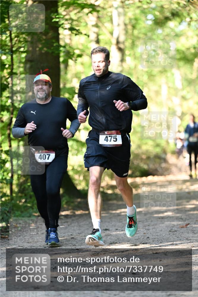 06.10.2024 - Bramfelder Halbmarathon 2024 Dr. Thomas Lammeyer http://msf.ph/oto/7337749 06.10.2024 10:23:00 Laufen 407, 475 meine-sportfotos.de