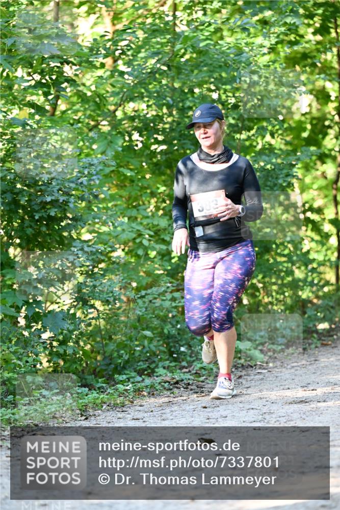 06.10.2024 - Bramfelder Halbmarathon 2024 Dr. Thomas Lammeyer http://msf.ph/oto/7337801 06.10.2024 10:23:20 Laufen 383 meine-sportfotos.de