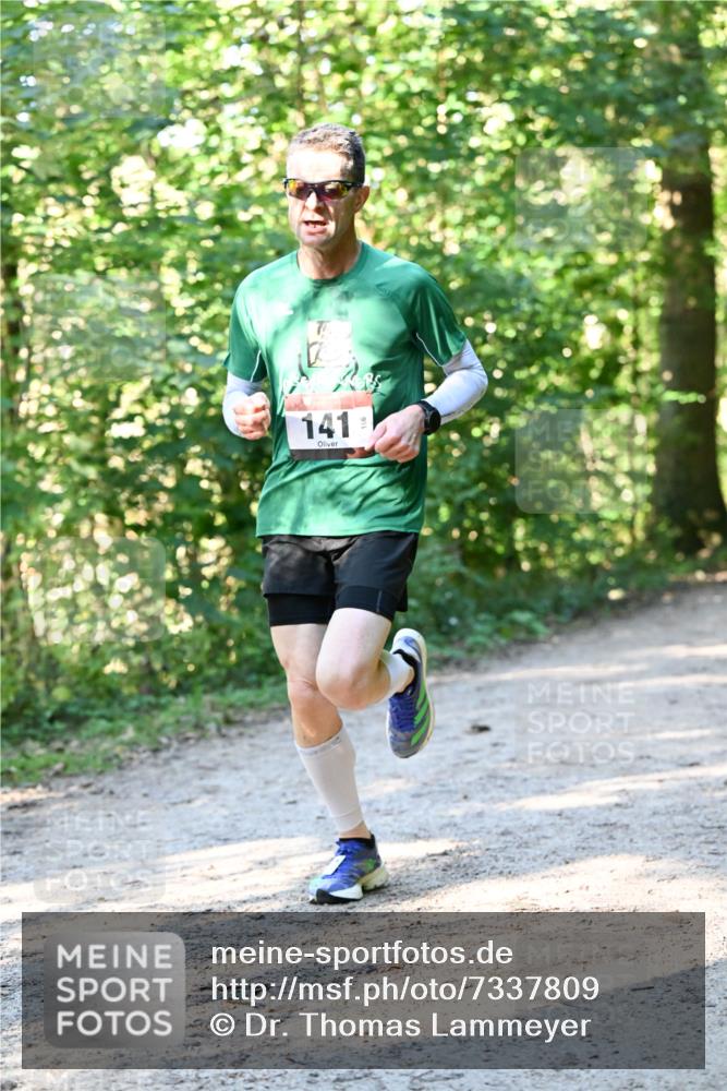 06.10.2024 - Bramfelder Halbmarathon 2024 Dr. Thomas Lammeyer http://msf.ph/oto/7337809 06.10.2024 10:23:22 Laufen 141 meine-sportfotos.de