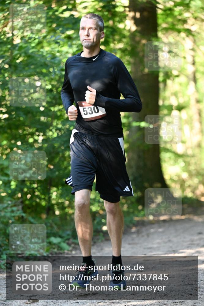 06.10.2024 - Bramfelder Halbmarathon 2024 Dr. Thomas Lammeyer http://msf.ph/oto/7337845 06.10.2024 10:23:31 Laufen 530 meine-sportfotos.de
