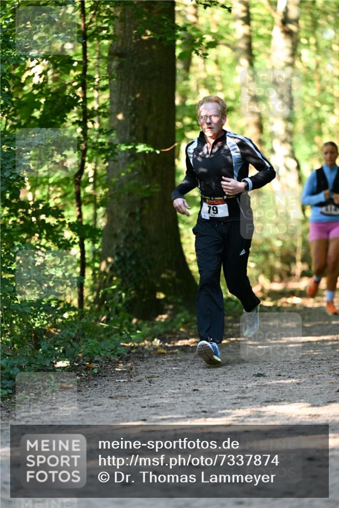 06.10.2024 - Bramfelder Halbmarathon 2024 Dr. Thomas Lammeyer http://msf.ph/oto/7337874 06.10.2024 10:23:43 Laufen 79 meine-sportfotos.de