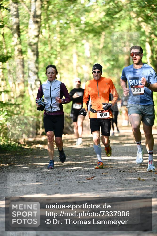 06.10.2024 - Bramfelder Halbmarathon 2024 Dr. Thomas Lammeyer http://msf.ph/oto/7337906 06.10.2024 10:24:01 Laufen 400, 259 meine-sportfotos.de