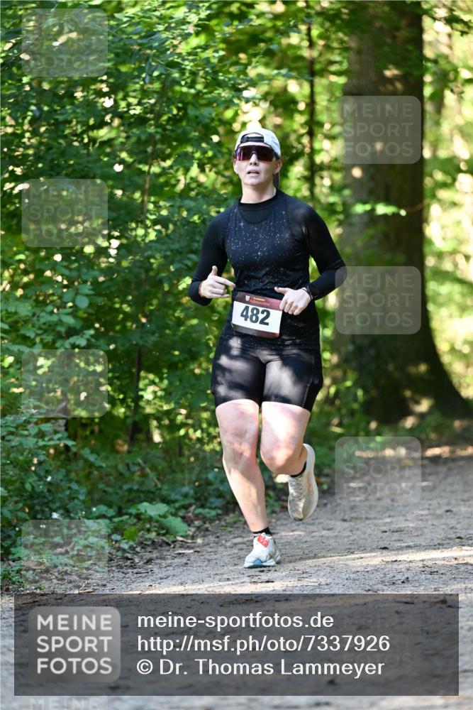 06.10.2024 - Bramfelder Halbmarathon 2024 Dr. Thomas Lammeyer http://msf.ph/oto/7337926 06.10.2024 10:24:07 Laufen 482 meine-sportfotos.de