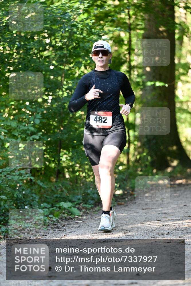 06.10.2024 - Bramfelder Halbmarathon 2024 Dr. Thomas Lammeyer http://msf.ph/oto/7337927 06.10.2024 10:24:08 Laufen 482 meine-sportfotos.de
