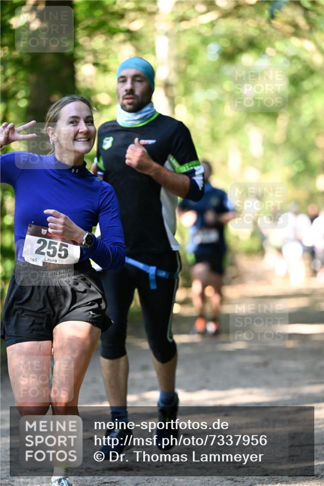 06.10.2024 - Bramfelder Halbmarathon 2024 Dr. Thomas Lammeyer http://msf.ph/oto/7337956 06.10.2024 10:24:17 Laufen 255, 165 meine-sportfotos.de