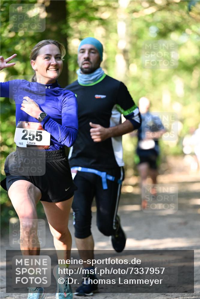 06.10.2024 - Bramfelder Halbmarathon 2024 Dr. Thomas Lammeyer http://msf.ph/oto/7337957 06.10.2024 10:24:17 Laufen 255, 165 meine-sportfotos.de
