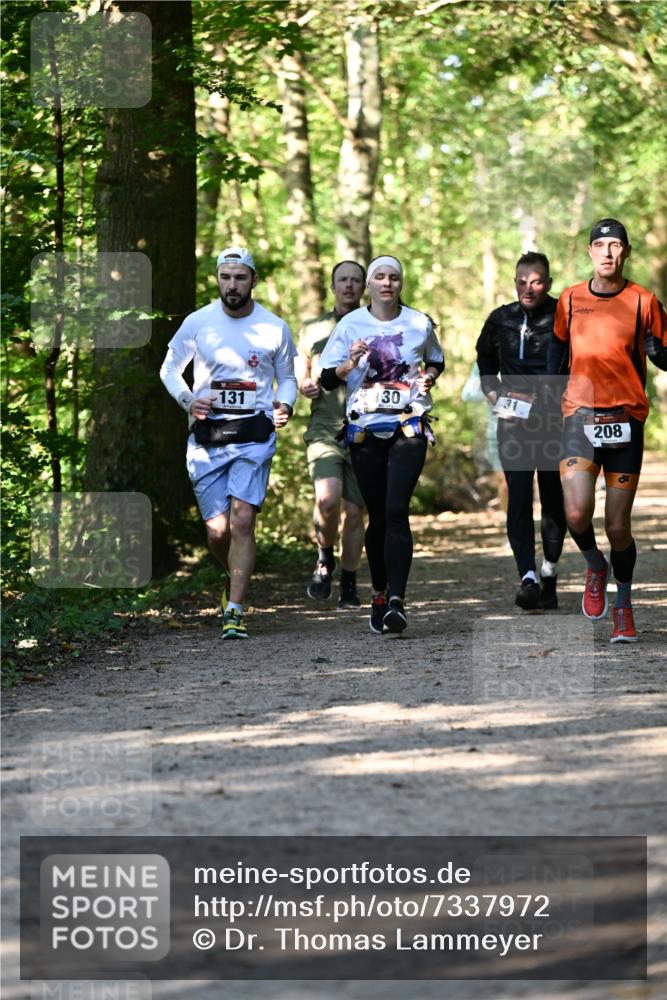 06.10.2024 - Bramfelder Halbmarathon 2024 Dr. Thomas Lammeyer http://msf.ph/oto/7337972 06.10.2024 10:24:28 Laufen 131, 30, 31, 208 meine-sportfotos.de