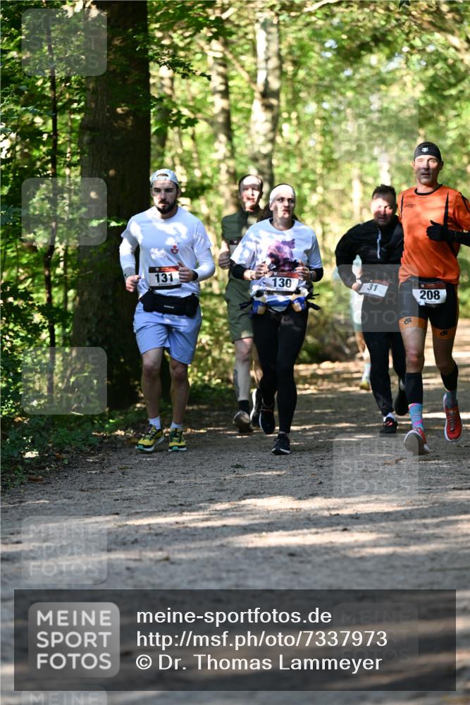 06.10.2024 - Bramfelder Halbmarathon 2024 Dr. Thomas Lammeyer http://msf.ph/oto/7337973 06.10.2024 10:24:28 Laufen 131, 130, 31, 208 meine-sportfotos.de
