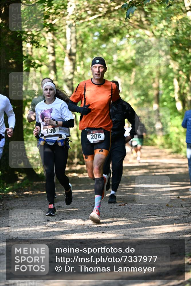 06.10.2024 - Bramfelder Halbmarathon 2024 Dr. Thomas Lammeyer http://msf.ph/oto/7337977 06.10.2024 10:24:29 Laufen 130, 208 meine-sportfotos.de