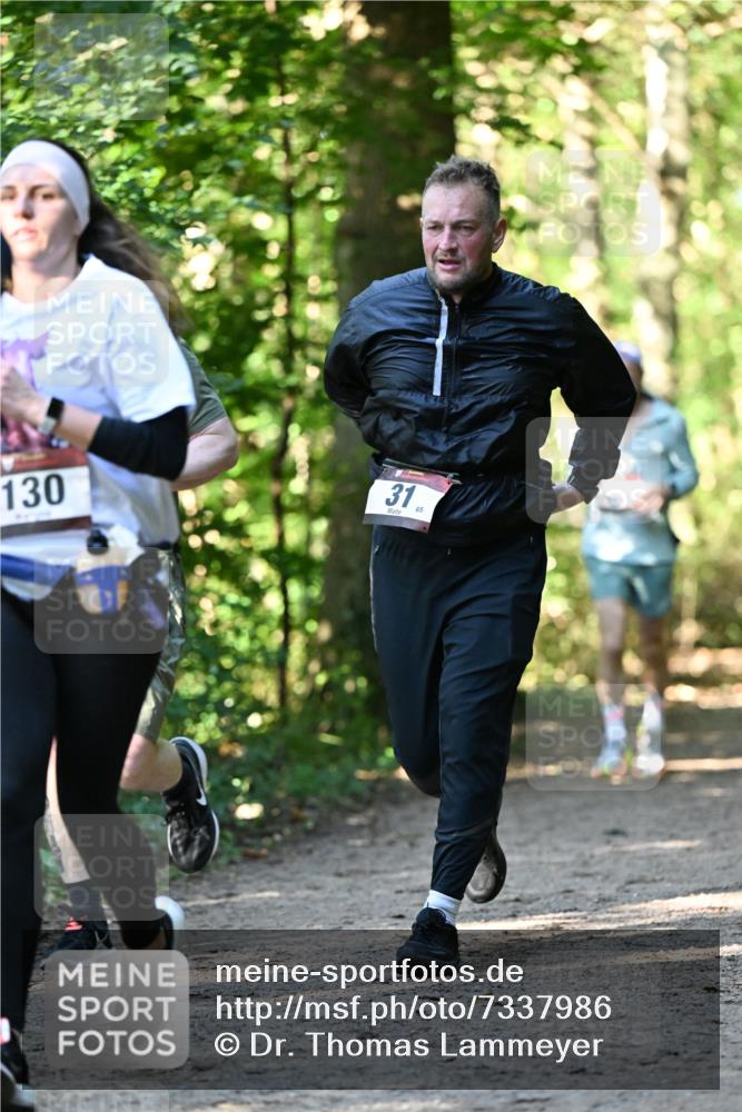 06.10.2024 - Bramfelder Halbmarathon 2024 Dr. Thomas Lammeyer http://msf.ph/oto/7337986 06.10.2024 10:24:31 Laufen 130, 31 meine-sportfotos.de