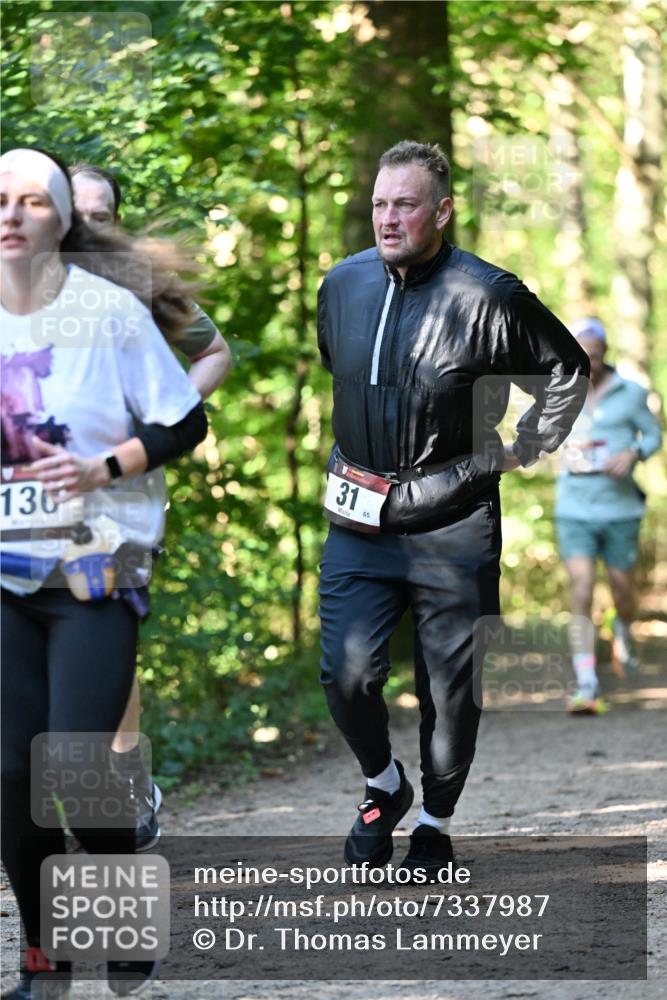 06.10.2024 - Bramfelder Halbmarathon 2024 Dr. Thomas Lammeyer http://msf.ph/oto/7337987 06.10.2024 10:24:31 Laufen 130, 31, 65 meine-sportfotos.de
