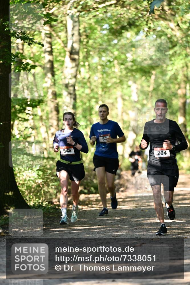 06.10.2024 - Bramfelder Halbmarathon 2024 Dr. Thomas Lammeyer http://msf.ph/oto/7338051 06.10.2024 10:24:48 Laufen 545, 62, 204 meine-sportfotos.de