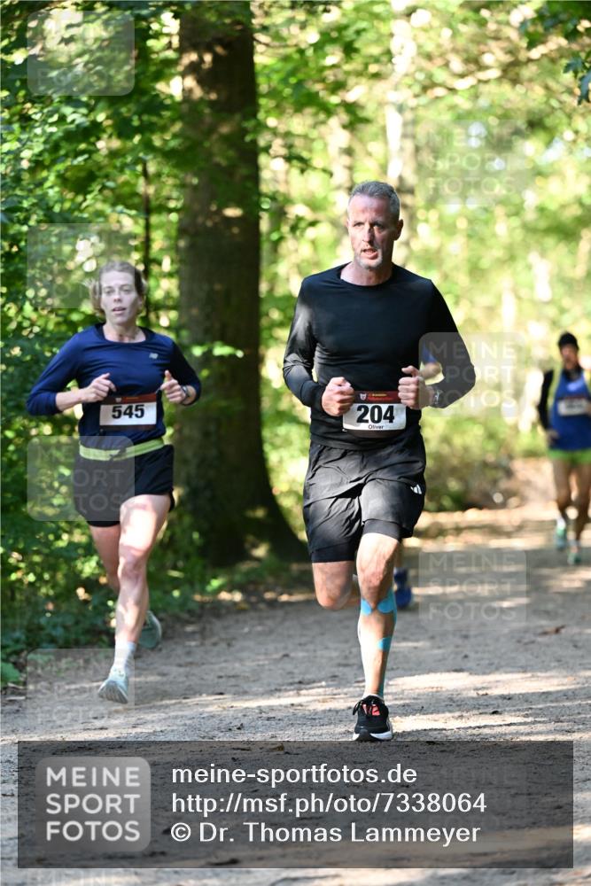 06.10.2024 - Bramfelder Halbmarathon 2024 Dr. Thomas Lammeyer http://msf.ph/oto/7338064 06.10.2024 10:24:50 Laufen 545, 204 meine-sportfotos.de